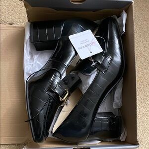 Liz Claiborne Morris Women’s Shoes